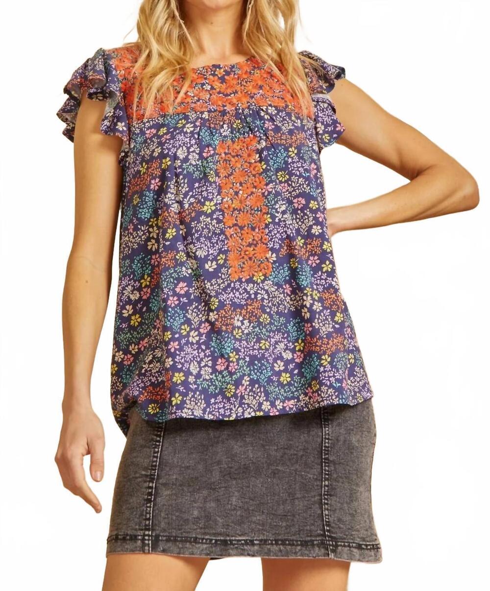 NEW ANDREE BY UNIT floral embroidered flutter sleeve top in navy multi